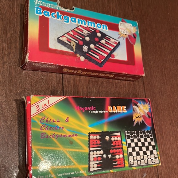 Vintage Collection of pocket travel games - Picture 6 of 10